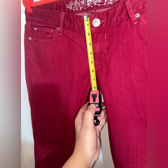 NWT Express Jeans/Zelda, sz 12. Slim fit in a berry color. - Picture 6 of 11